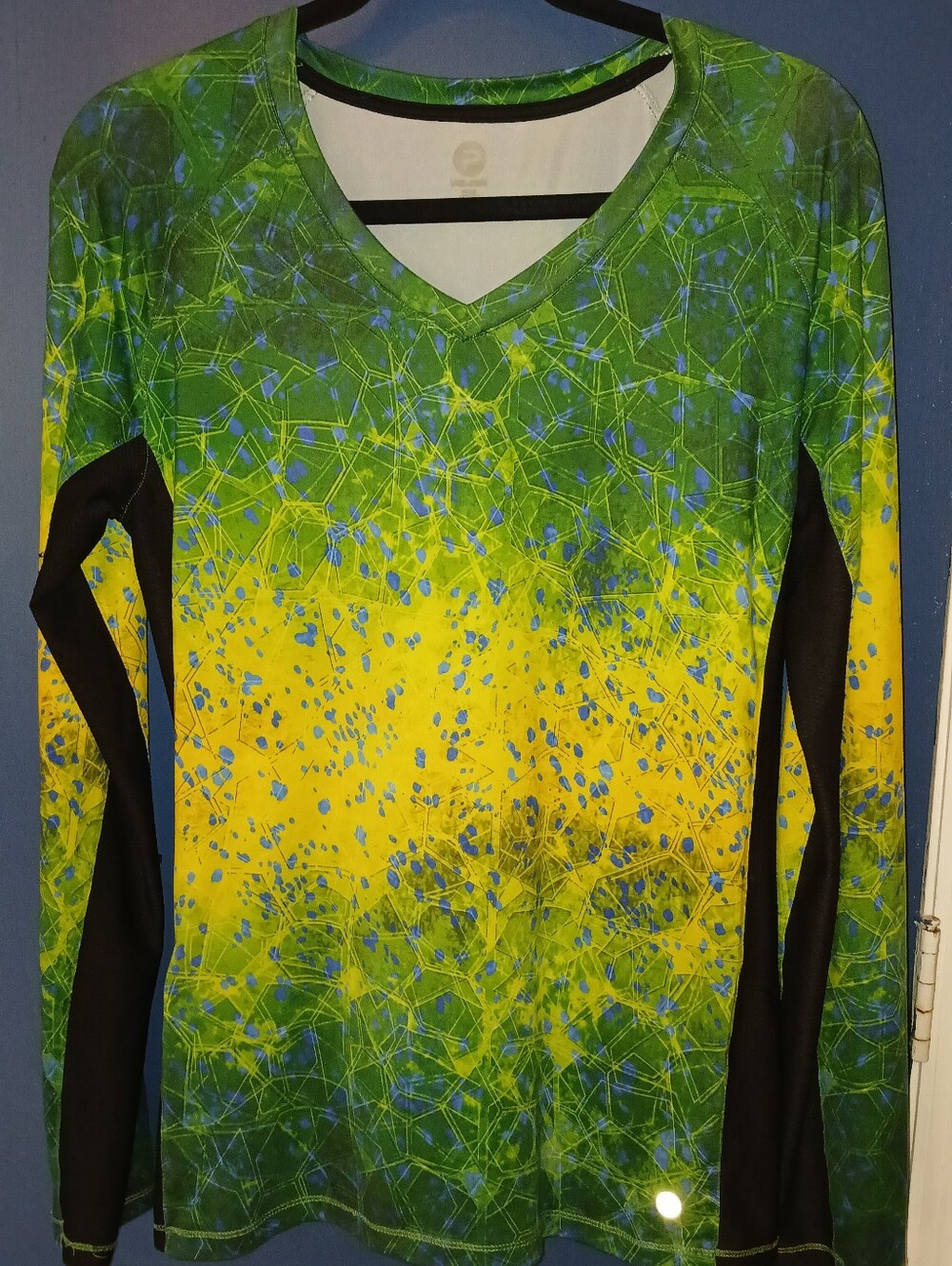 Pelagic-Solar Pro Dorado Performance V-Neck Long Sleeve Top Women's
